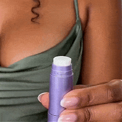 ✨Der Farbwechsel-Foundation-Stick – Für einen jugendlichen Glow bei reifer Haut